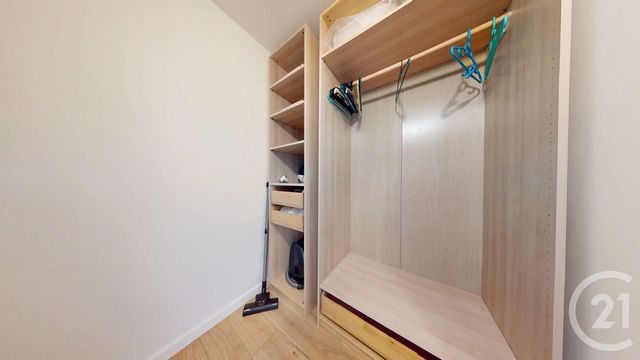 Appartement F3 à louer - 3 pièces - 70.21 m2 - ST HERBLAIN - 44 - PAYS-DE-LOIRE - Century 21 Longchamp