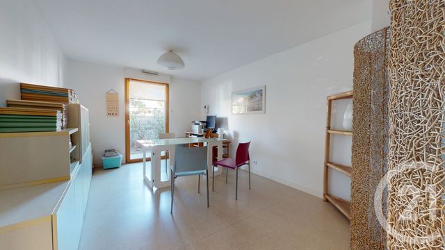 Appartement F3 à vendre - 3 pièces - 68.32 m2 - ST HERBLAIN - 44 - PAYS-DE-LOIRE - Century 21 Longchamp