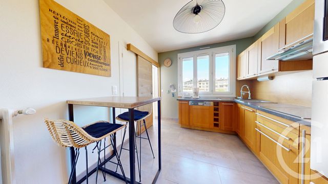 Appartement T3 à vendre - 3 pièces - 68.0 m2 - NANTES - 44 - PAYS-DE-LOIRE - Century 21 Longchamp
