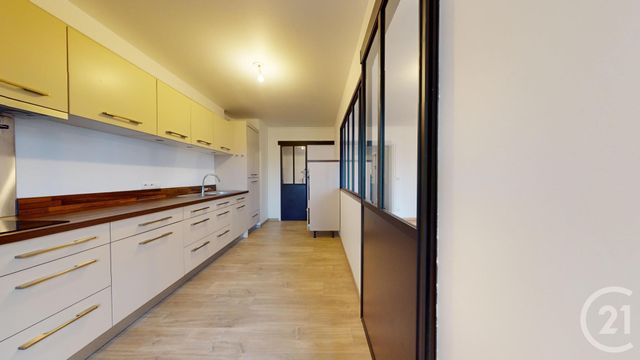 Appartement F4 à louer - 4 pièces - 98.8 m2 - NANTES - 44 - PAYS-DE-LOIRE - Century 21 Longchamp