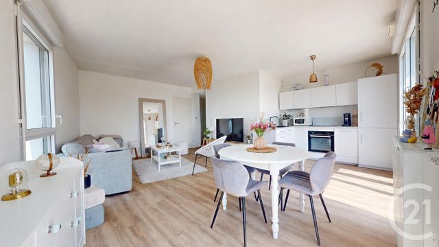 Appartement F2 à vendre - 2 pièces - 48.8 m2 - ST HERBLAIN - 44 - PAYS-DE-LOIRE - Century 21 Longchamp