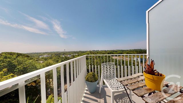 Appartement F2 à vendre - 2 pièces - 48.8 m2 - ST HERBLAIN - 44 - PAYS-DE-LOIRE - Century 21 Longchamp