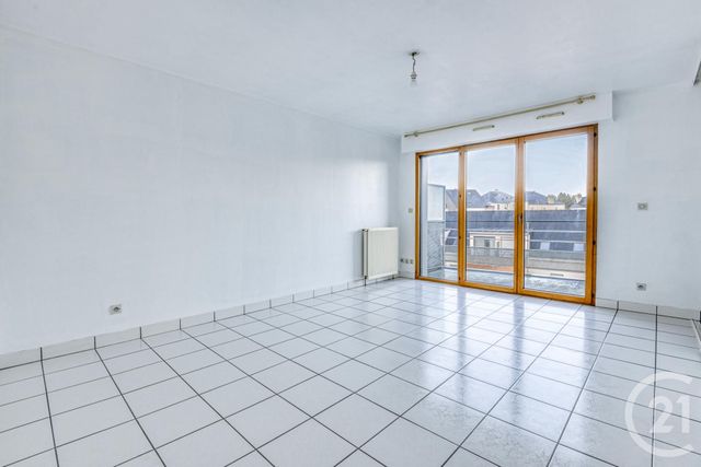 Appartement F2 à louer - 2 pièces - 48.0 m2 - NANTES - 44 - PAYS-DE-LOIRE - Century 21 Longchamp