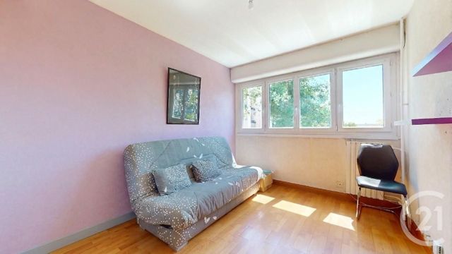 Appartement à vendre - 4 pièces - 74.21 m2 - ST HERBLAIN - 44 - PAYS-DE-LOIRE - Century 21 Longchamp