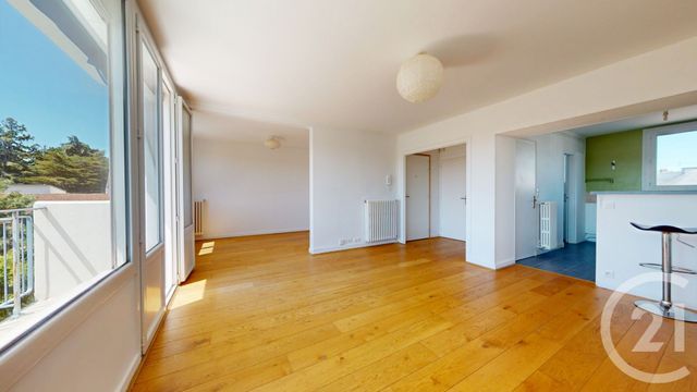 Appartement T4 à vendre - 4 pièces - 68.56 m2 - NANTES - 44 - PAYS-DE-LOIRE - Century 21 Longchamp