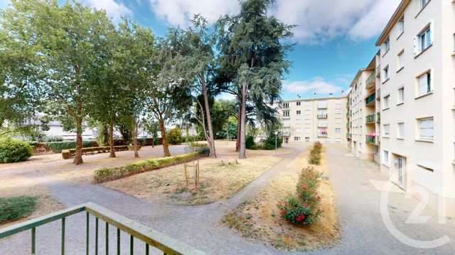 Appartement T3 à vendre - 3 pièces - 64.0 m2 - NANTES - 44 - PAYS-DE-LOIRE - Century 21 Longchamp