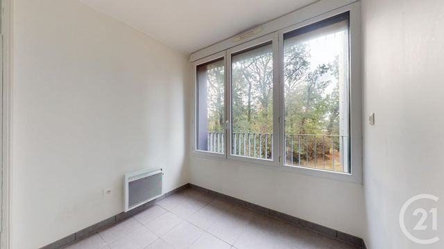 Appartement T2 à vendre - 2 pièces - 53.08 m2 - ST HERBLAIN - 44 - PAYS-DE-LOIRE - Century 21 Longchamp