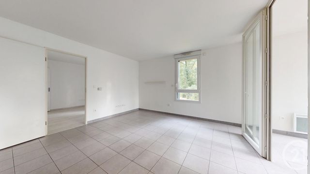 Appartement T2 à vendre - 2 pièces - 53.08 m2 - ST HERBLAIN - 44 - PAYS-DE-LOIRE - Century 21 Longchamp