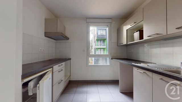 Appartement T2 à vendre - 2 pièces - 53.08 m2 - ST HERBLAIN - 44 - PAYS-DE-LOIRE - Century 21 Longchamp