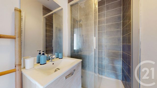 Appartement F3 à louer - 3 pièces - 46.92 m2 - ST HERBLAIN - 44 - PAYS-DE-LOIRE - Century 21 Longchamp