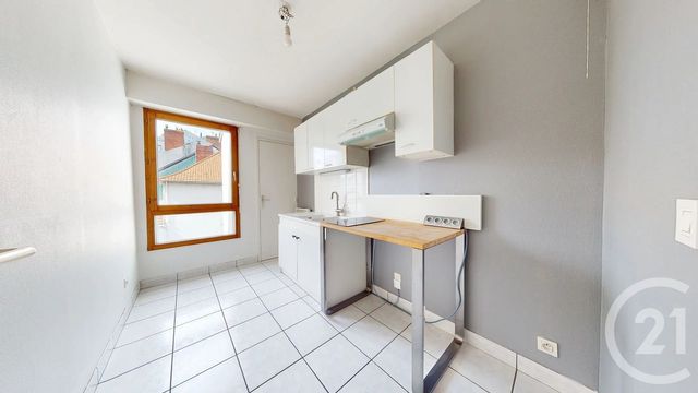 Appartement F2 à louer - 2 pièces - 53.0 m2 - NANTES - 44 - PAYS-DE-LOIRE - Century 21 Longchamp