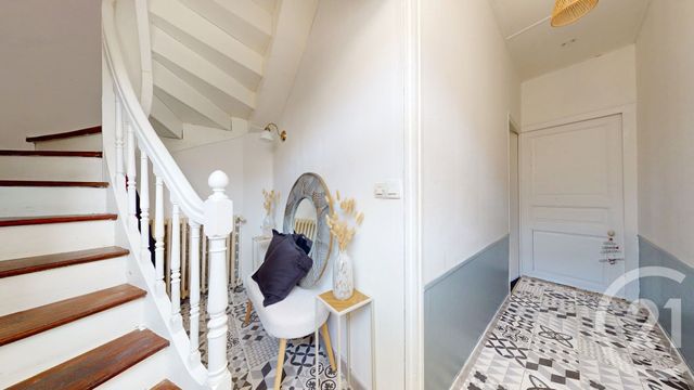 maison à louer - 5 pièces - 98.95 m2 - GRANDCHAMPS DES FONTAINES - 44 - PAYS-DE-LOIRE - Century 21 Longchamp