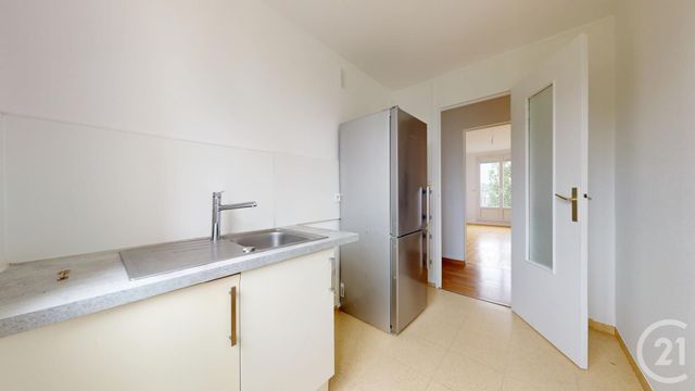Appartement F3 à vendre - 3 pièces - 51.66 m2 - ST HERBLAIN - 44 - PAYS-DE-LOIRE - Century 21 Longchamp