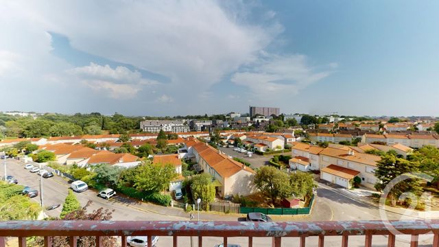 Appartement F4 à vendre - 4 pièces - 75.24 m2 - ST HERBLAIN - 44 - PAYS-DE-LOIRE - Century 21 Longchamp