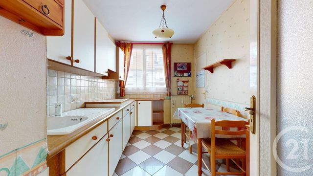 Appartement F4 à vendre - 4 pièces - 68.52 m2 - NANTES - 44 - PAYS-DE-LOIRE - Century 21 Longchamp