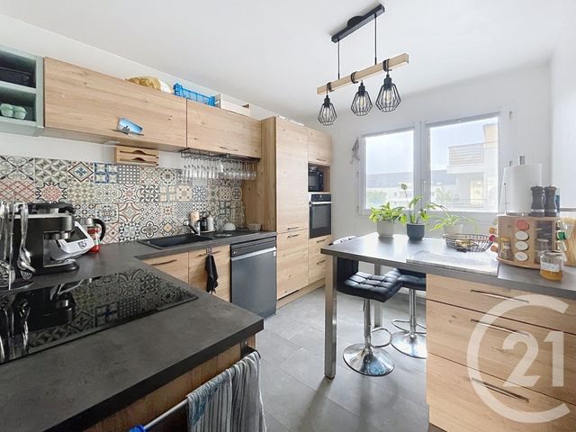 Appartement F4 à louer - 4 pièces - 83.59 m2 - NANTES - 44 - PAYS-DE-LOIRE - Century 21 Longchamp