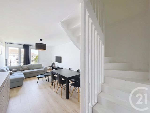 Appartement F4 à louer - 4 pièces - 83.59 m2 - NANTES - 44 - PAYS-DE-LOIRE - Century 21 Longchamp