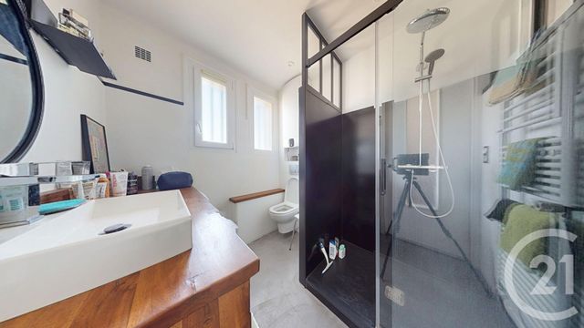 Appartement F2 à louer - 2 pièces - 62.0 m2 - NANTES - 44 - PAYS-DE-LOIRE - Century 21 Longchamp