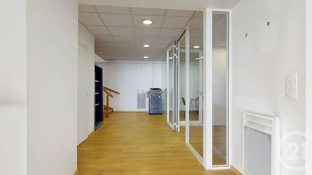 Appartement Local à louer - 2 pièces - 110.0 m2 - NANTES - 44 - PAYS-DE-LOIRE - Century 21 Longchamp