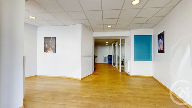Appartement Local à louer - 2 pièces - 110.0 m2 - NANTES - 44 - PAYS-DE-LOIRE - Century 21 Longchamp