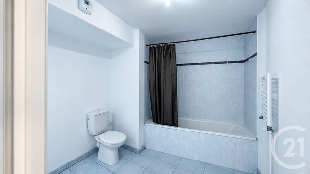 Appartement F3 à louer - 3 pièces - 53.31 m2 - NANTES - 44 - PAYS-DE-LOIRE - Century 21 Longchamp