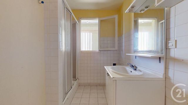 Appartement T4 à vendre - 4 pièces - 74.0 m2 - NANTES - 44 - PAYS-DE-LOIRE - Century 21 Longchamp