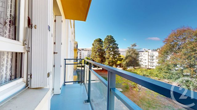 Appartement T4 à vendre - 4 pièces - 74.0 m2 - NANTES - 44 - PAYS-DE-LOIRE - Century 21 Longchamp