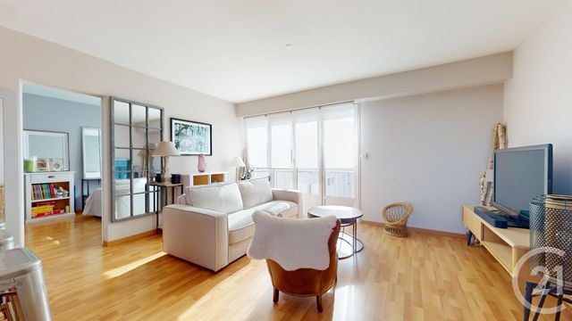 Appartement T2 à vendre - 2 pièces - 45.15 m2 - NANTES - 44 - PAYS-DE-LOIRE - Century 21 Longchamp