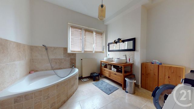 Appartement F5 à vendre - 5 pièces - 95.02 m2 - NANTES - 44 - PAYS-DE-LOIRE - Century 21 Longchamp