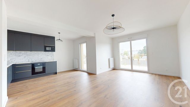 Appartement F5 à vendre - 5 pièces - 108.61 m2 - ST HERBLAIN - 44 - PAYS-DE-LOIRE - Century 21 Longchamp