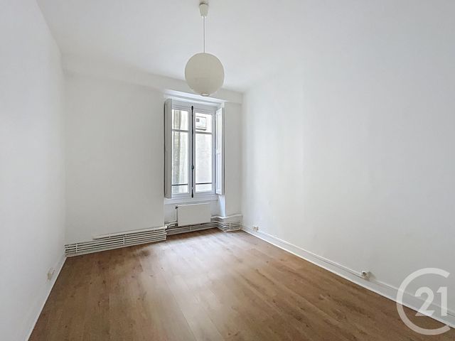 Appartement F2 à louer - 2 pièces - 57.0 m2 - NANTES - 44 - PAYS-DE-LOIRE - Century 21 Longchamp