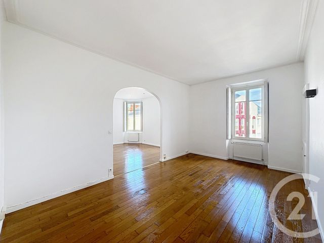 Appartement F2 bis à louer - 2 pièces - 63.93 m2 - NANTES - 44 - PAYS-DE-LOIRE - Century 21 Longchamp